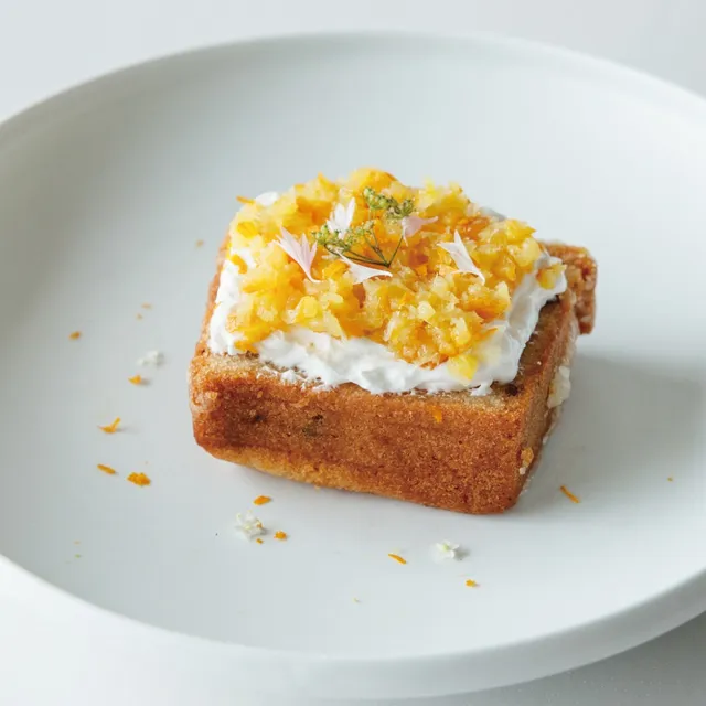 【皮まで美味しい「たきのれもん」の贅沢レモンケーキ🍋】

当店で大人気の自家製スウィーツをご紹介します✨

主役は、森の果樹園（@lemon_musume）さんが
大切に育てた無農薬の「たきのれもん