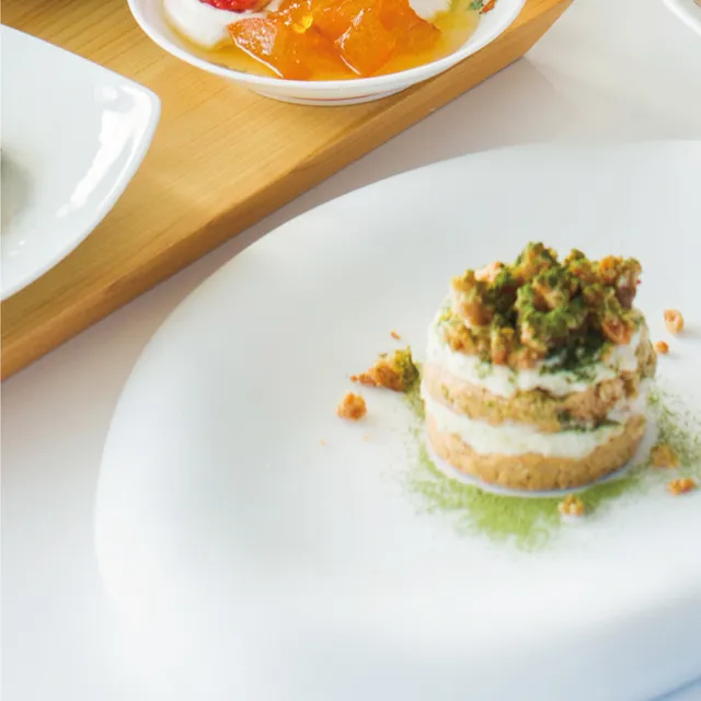 【2026.02.17. GRAND OPEN】
.
佐賀県立九州陶磁文化館の3Fに、新しいカフェが誕生します。

地元の旬野菜 × 有田焼。

CAFE USEUM ARITAには、
さまざまな「想