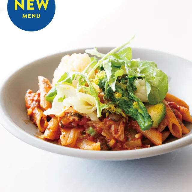 【季節の野菜を楽しむ、新メニュー登場。】
.
美しい器で味わう、季節野菜のトマトソースパスタ。

「ランチとして、もう少ししっかり食べたい」
そんなお声にお応えして、
季節の野菜を楽しめるショートパス