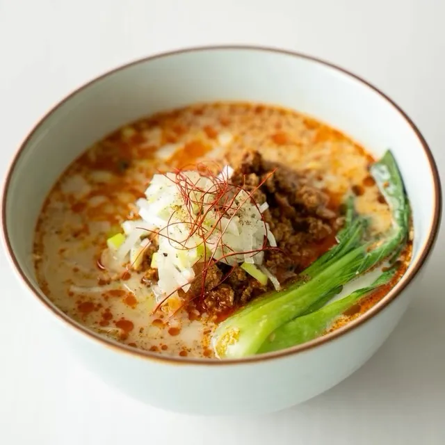 【GW限定：心と体に染み渡る、ヴィーガン豆乳担々麺🍜】
.

有田陶器市で賑わうGW期間中に、
「美味しくて、体にいい」を叶える特別な一杯をご用意いたしました。

一般的には背徳感を感じやすい「担々